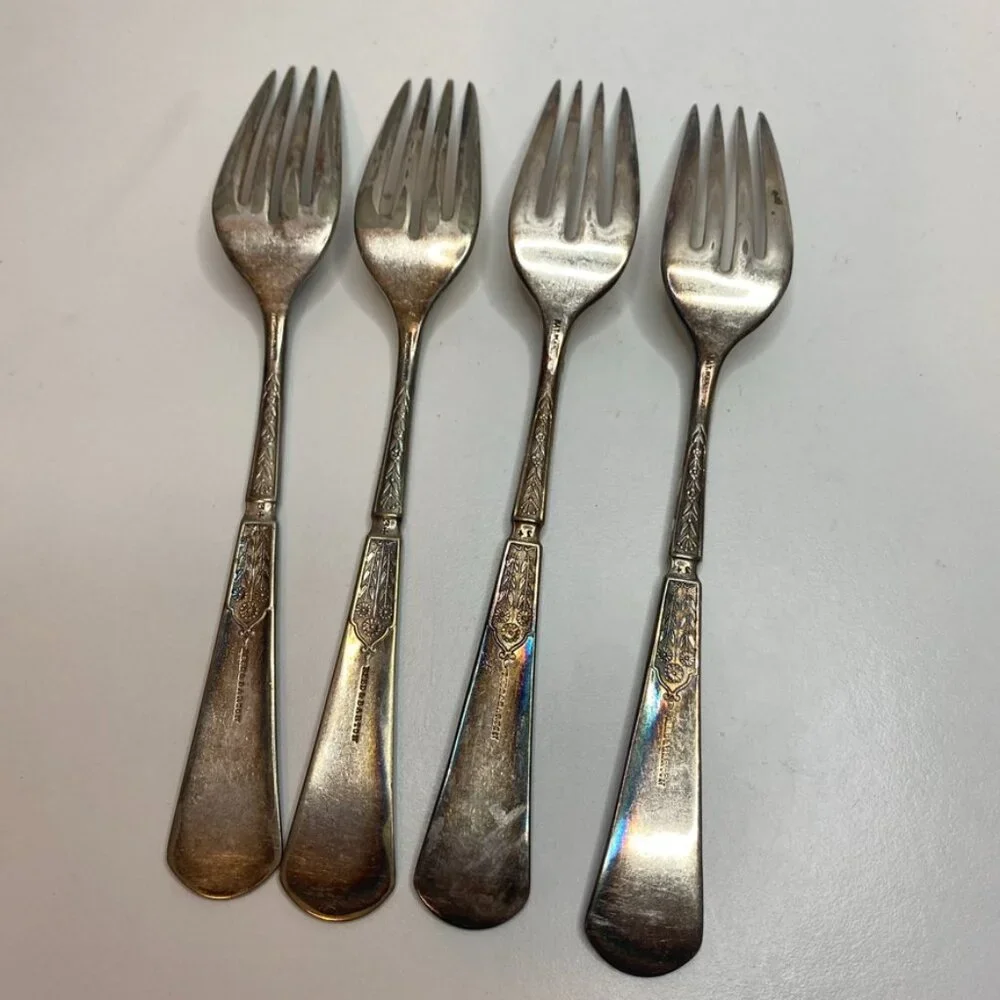 SET OF 4 ANTIQUE REED & BARTON 